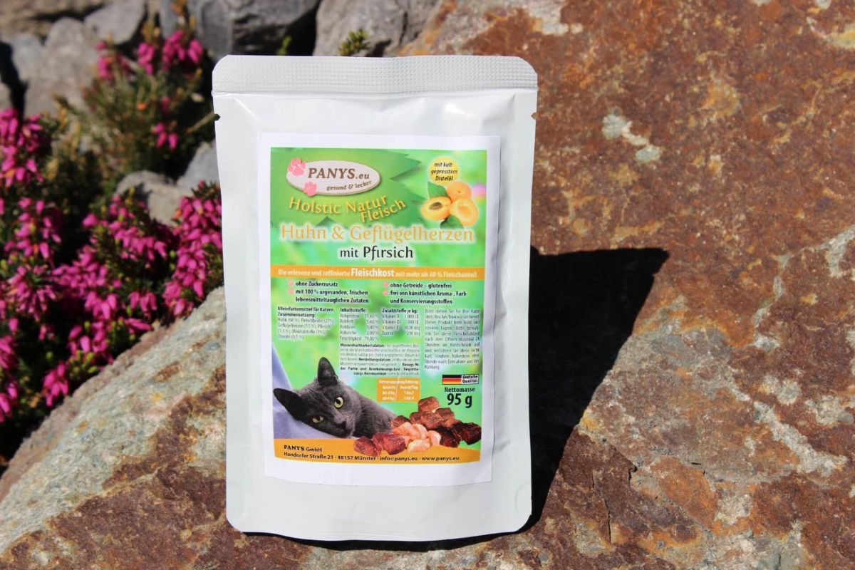 Holistic - Fleischmahlzeit aus Hühnchen, Geflügelherzen und Pfirsich 12 x je 95g / 295g